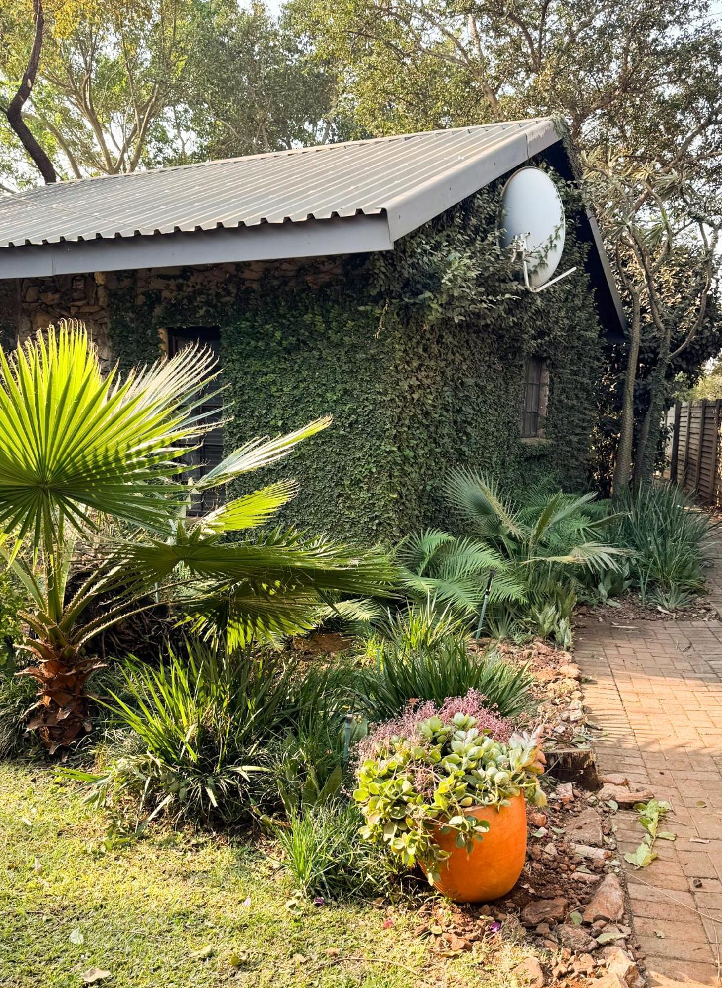 מאלליין Paradise Creek Lodge מראה חיצוני תמונה