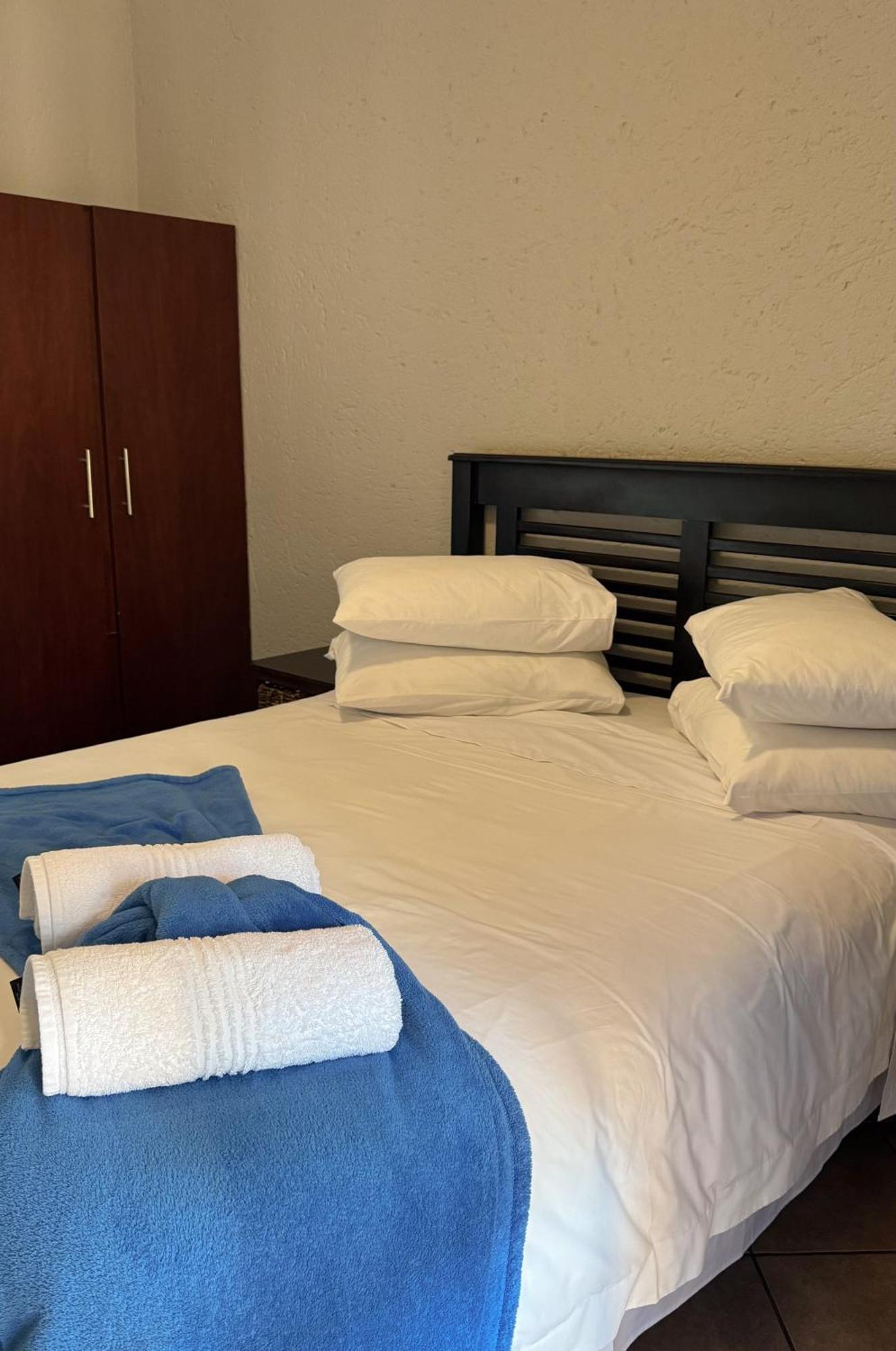 מאלליין Paradise Creek Lodge מראה חיצוני תמונה