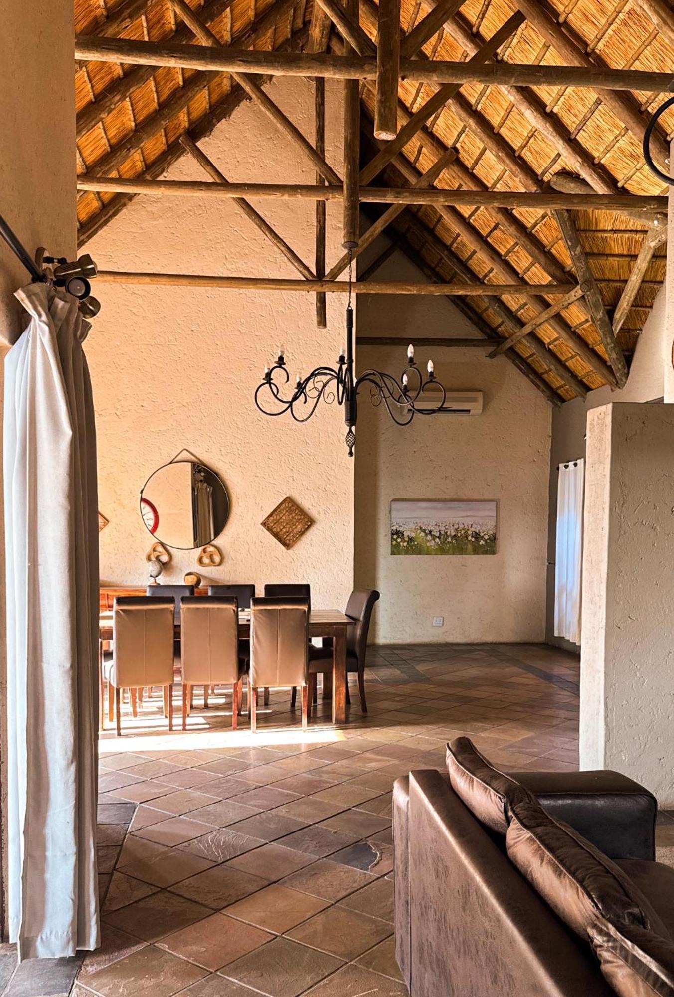 מאלליין Paradise Creek Lodge מראה חיצוני תמונה