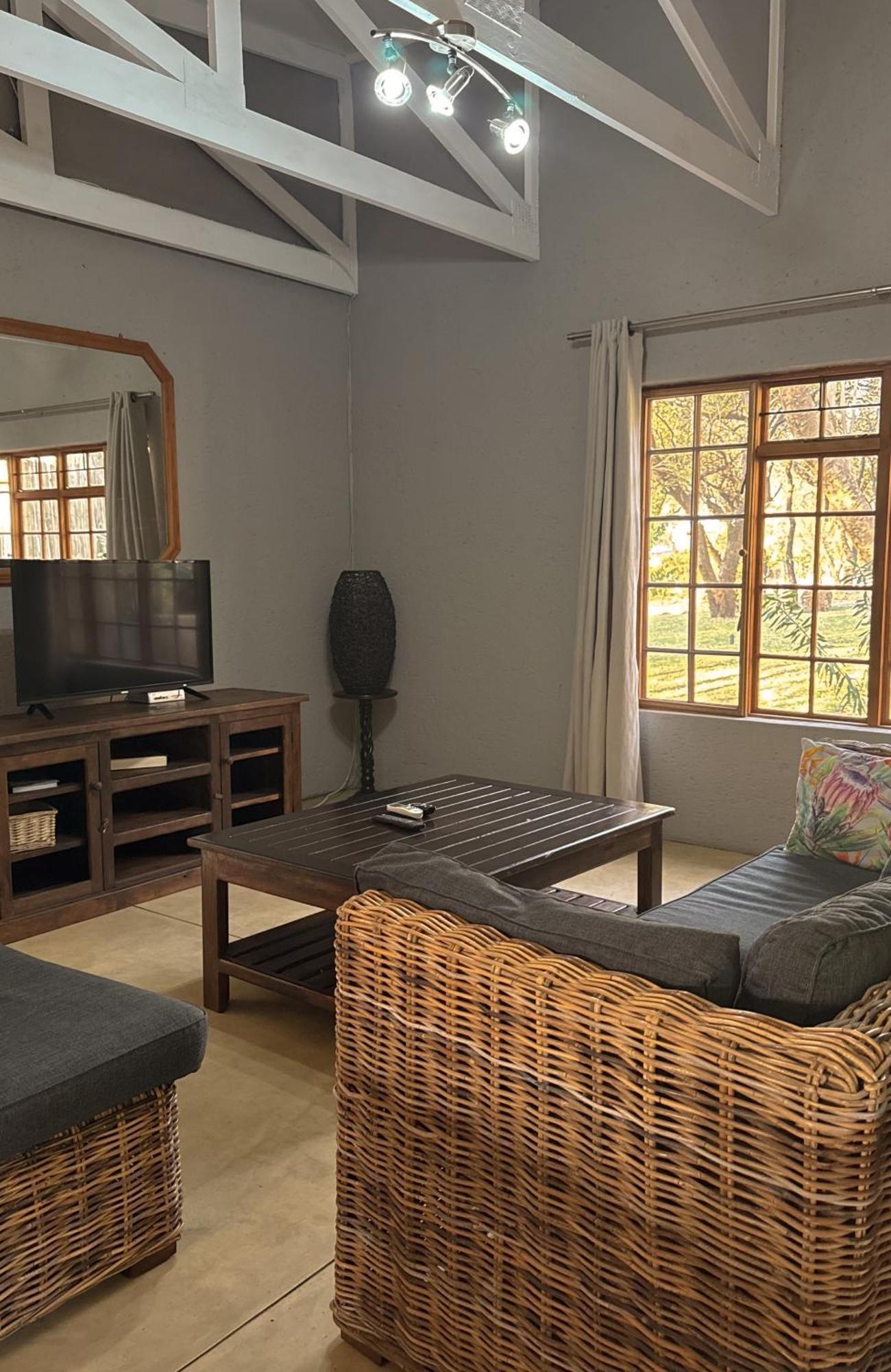 מאלליין Paradise Creek Lodge מראה חיצוני תמונה