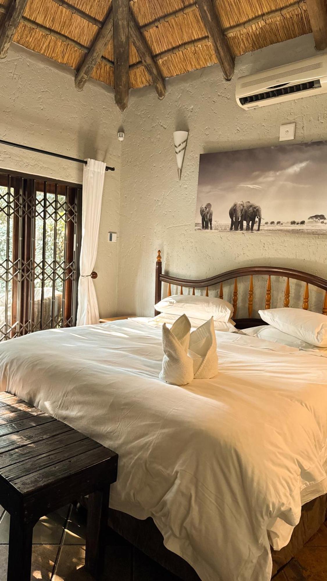 מאלליין Paradise Creek Lodge מראה חיצוני תמונה