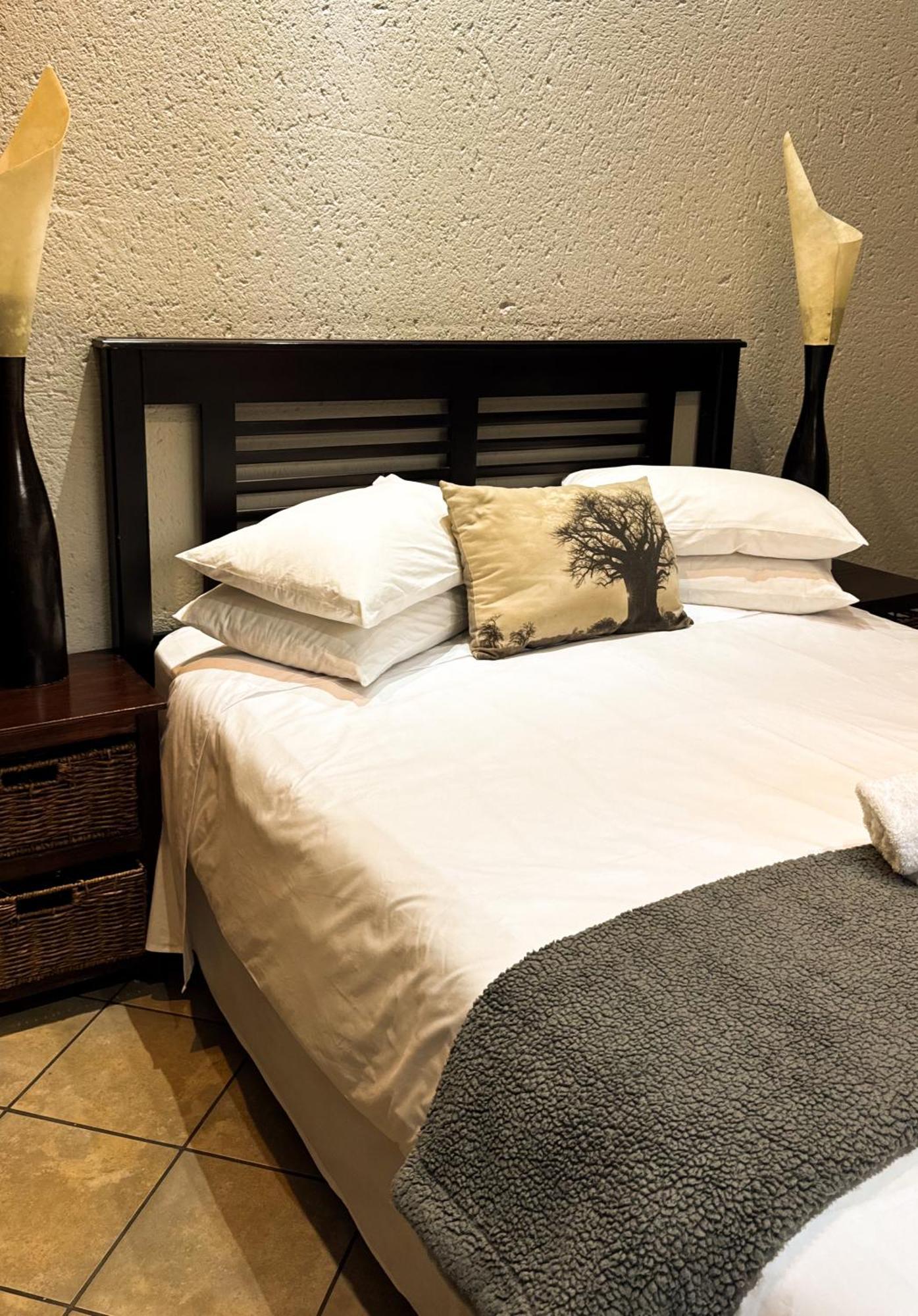 מאלליין Paradise Creek Lodge מראה חיצוני תמונה