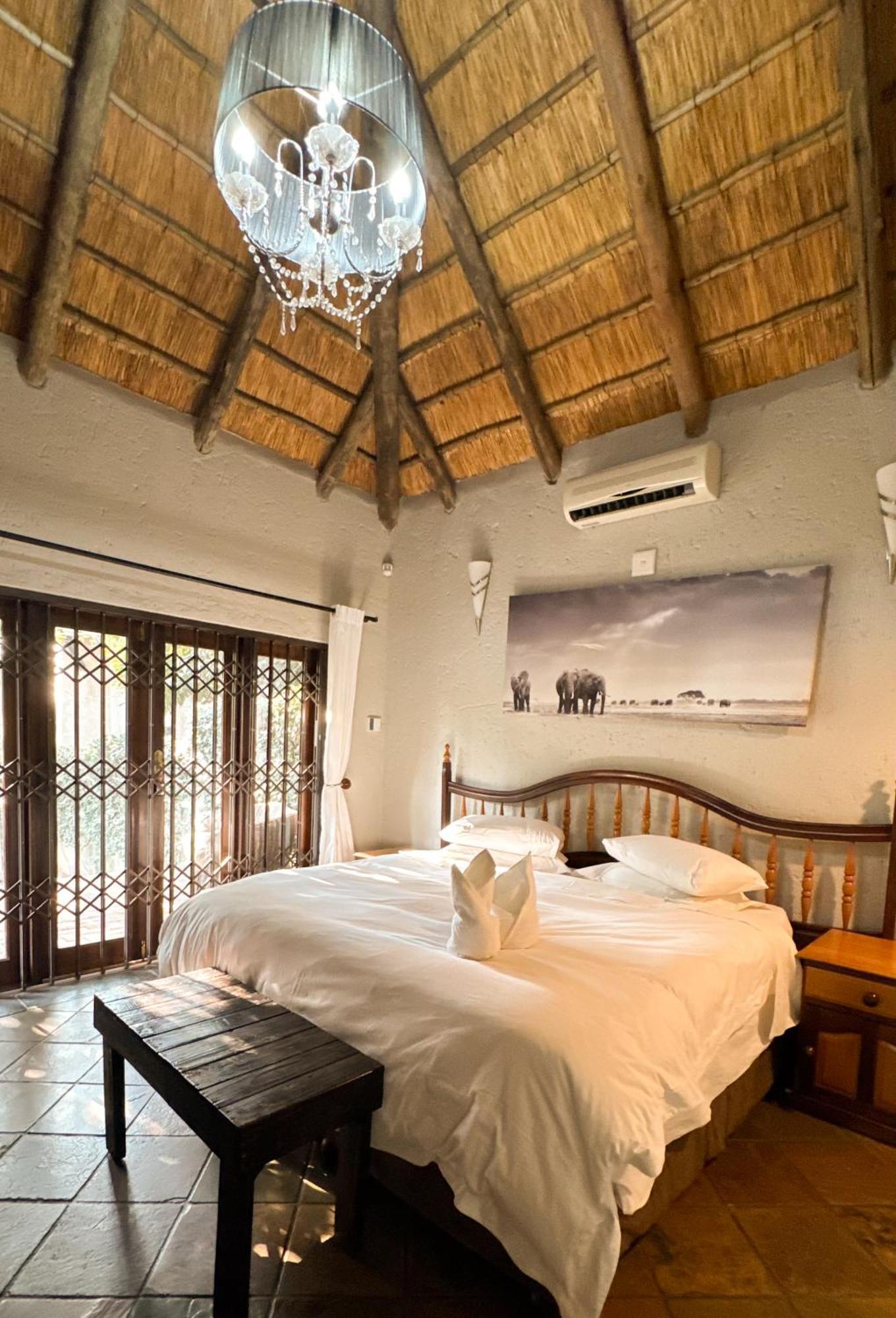מאלליין Paradise Creek Lodge מראה חיצוני תמונה