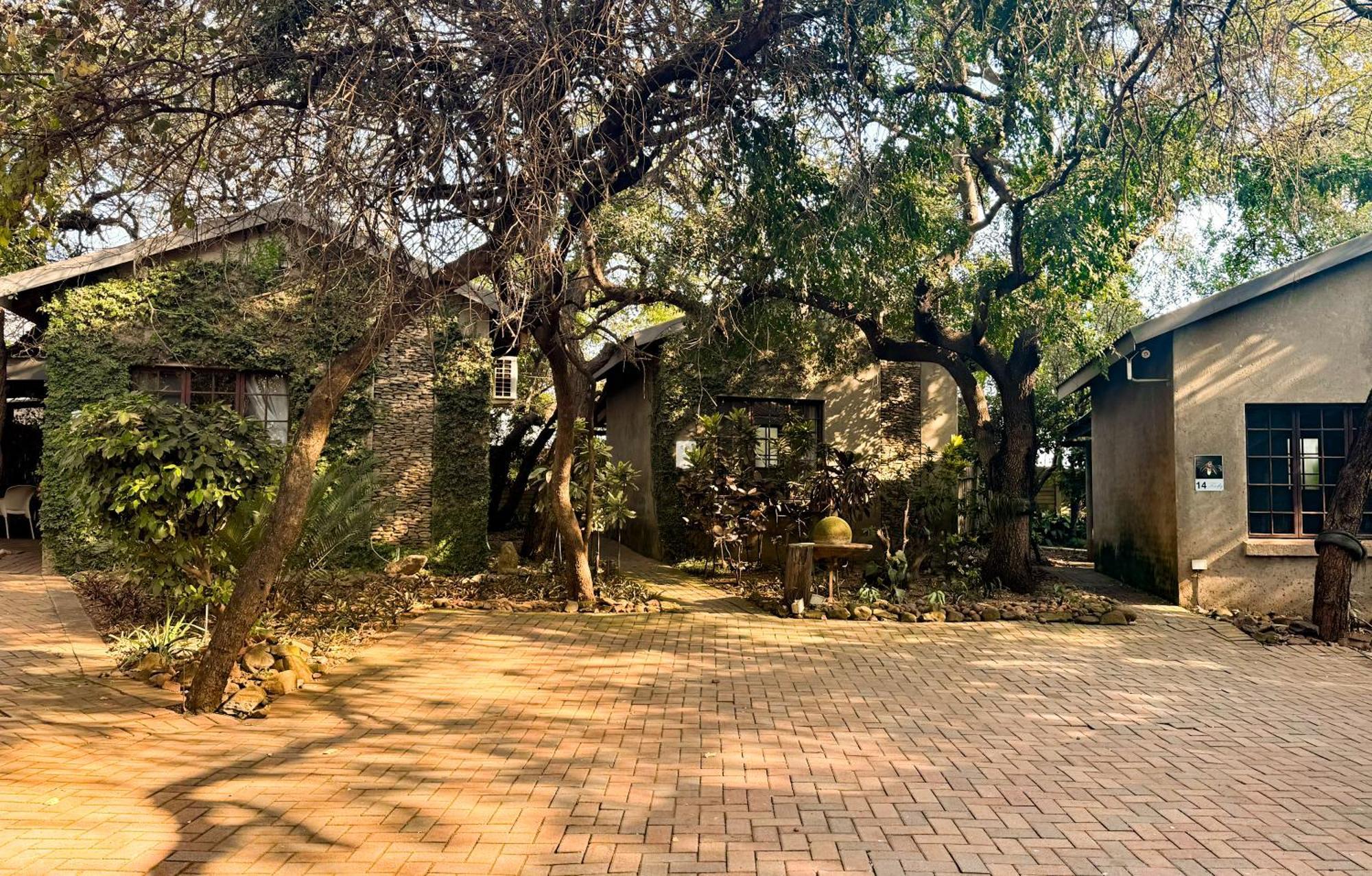 מאלליין Paradise Creek Lodge מראה חיצוני תמונה