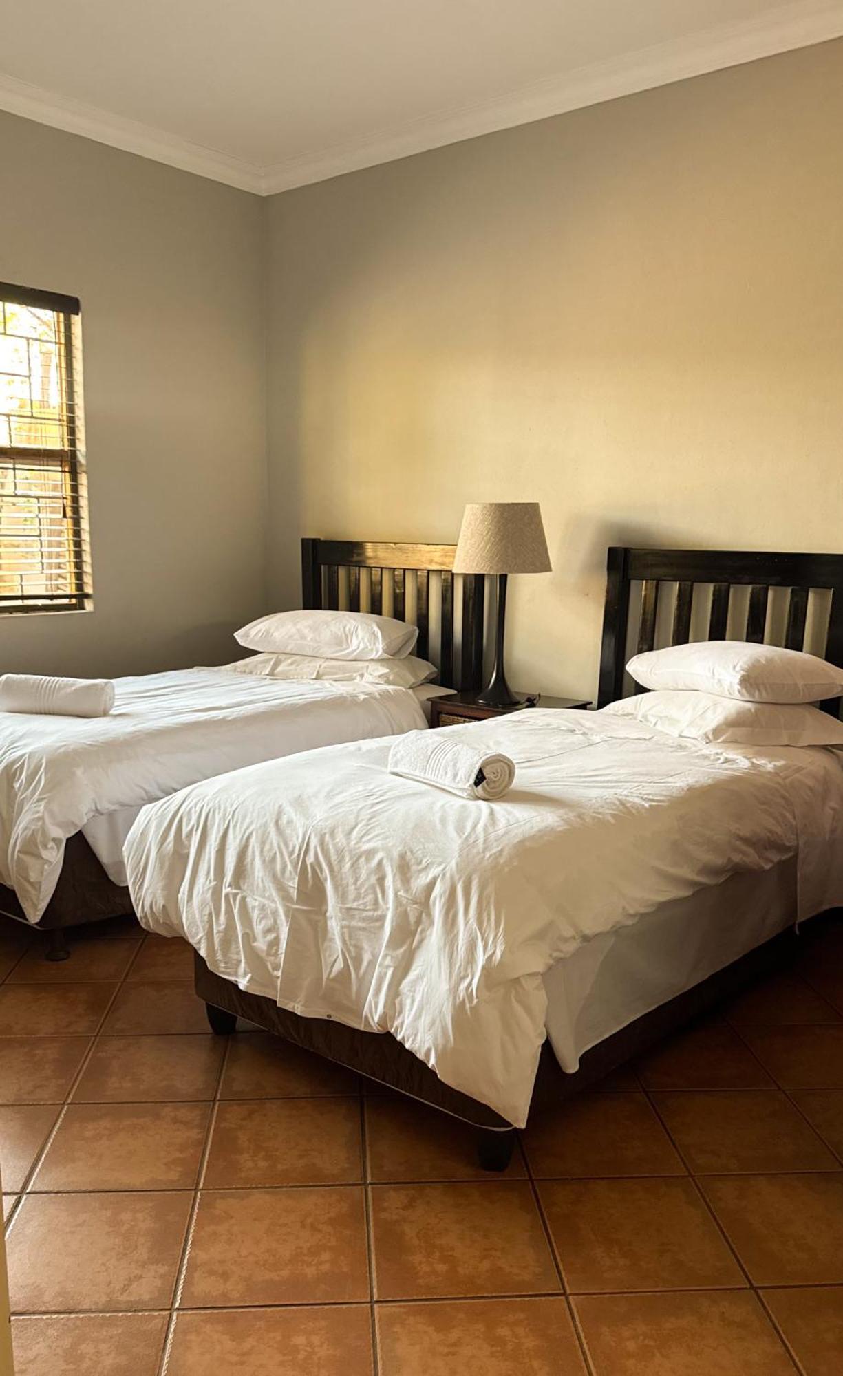 מאלליין Paradise Creek Lodge מראה חיצוני תמונה