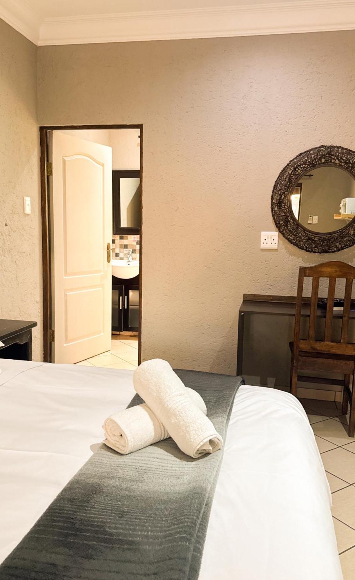 מאלליין Paradise Creek Lodge מראה חיצוני תמונה