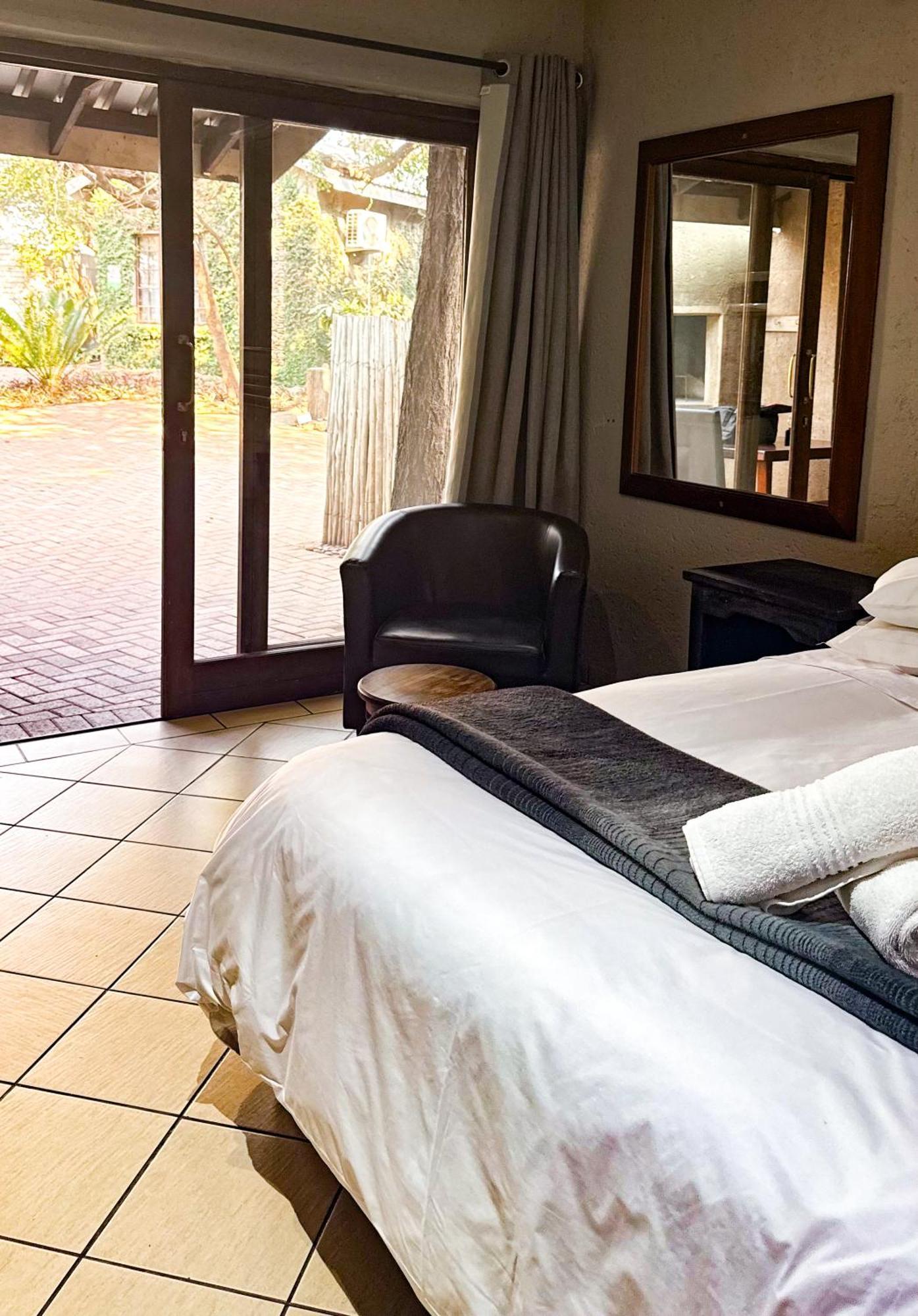 מאלליין Paradise Creek Lodge מראה חיצוני תמונה